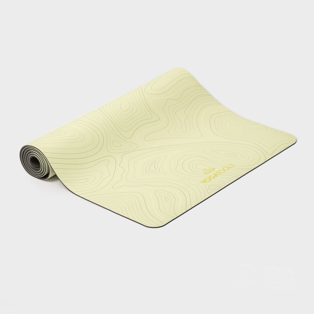 yoga-kilim-lines-yogatools.jpg