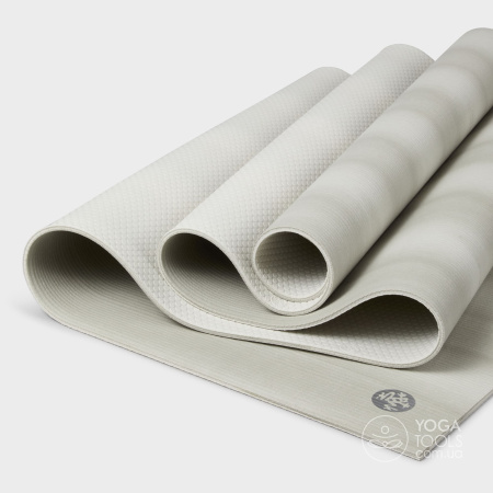 Йога-мат The Manduka PRO colorfields 6mm Lim. Ed., USA, 180x66cm Йога-мат The Manduka PRO colorfields 6mm Lim. Ed., USA, 180x66cm
